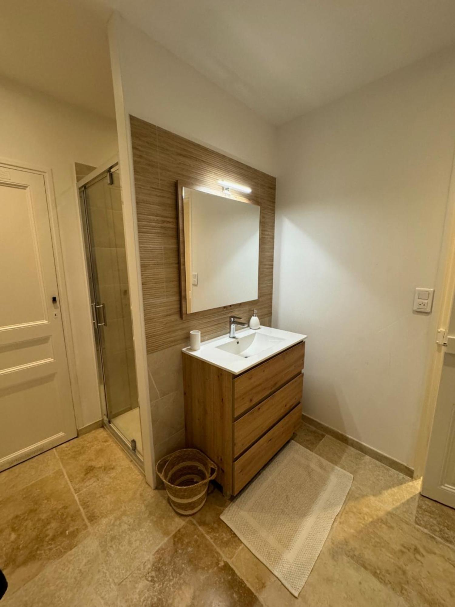 Maison De Village Renovee Avec Vue Mer Exceptionnelle Sainte-Maxime Exteriör bild